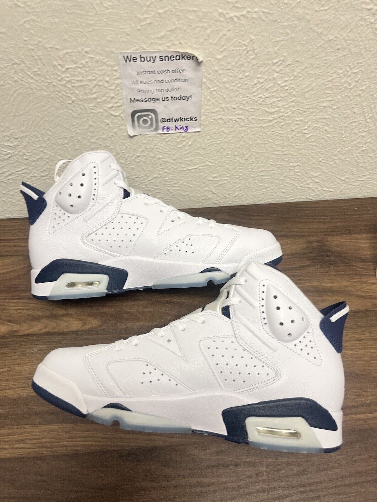 Size 10.5 - Jordan 6 Retro Midnight Navy