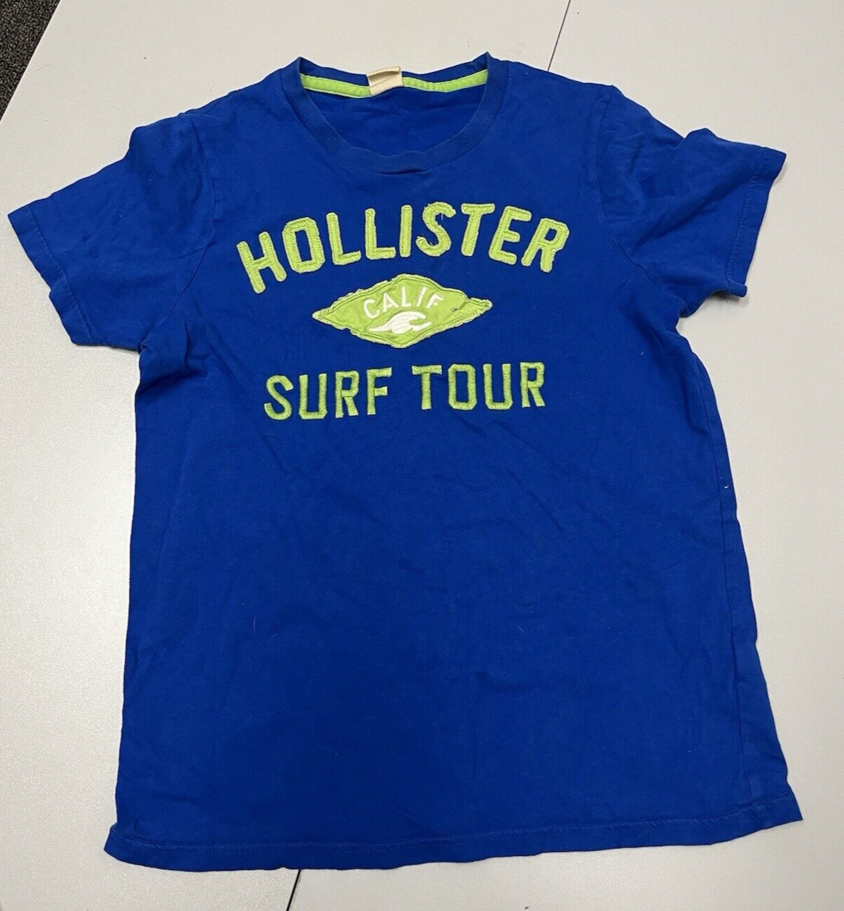 HOLLISTER SURF TOUR  Large