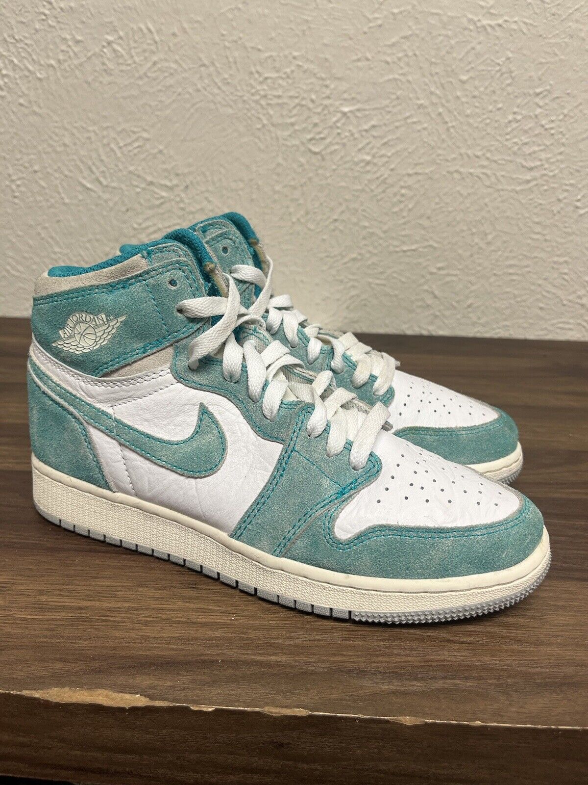 Air Jordan 1 Retro Turbo Green Style # 575441-311 Size 5.5Y