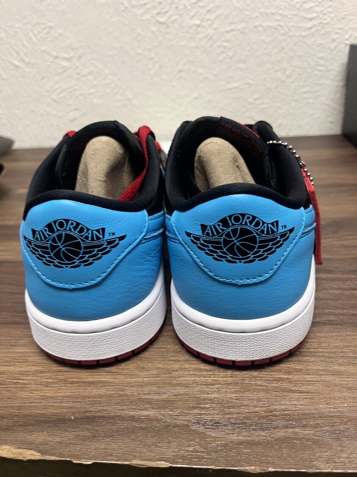 Air Jordan 1 Retro Low OG NC to Chi Women's Size 10  in Box CZ0775 046