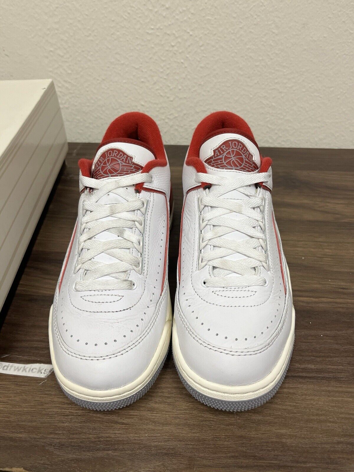 Size 9.5 - Air Jordan 2/3 White Varsity Red *397