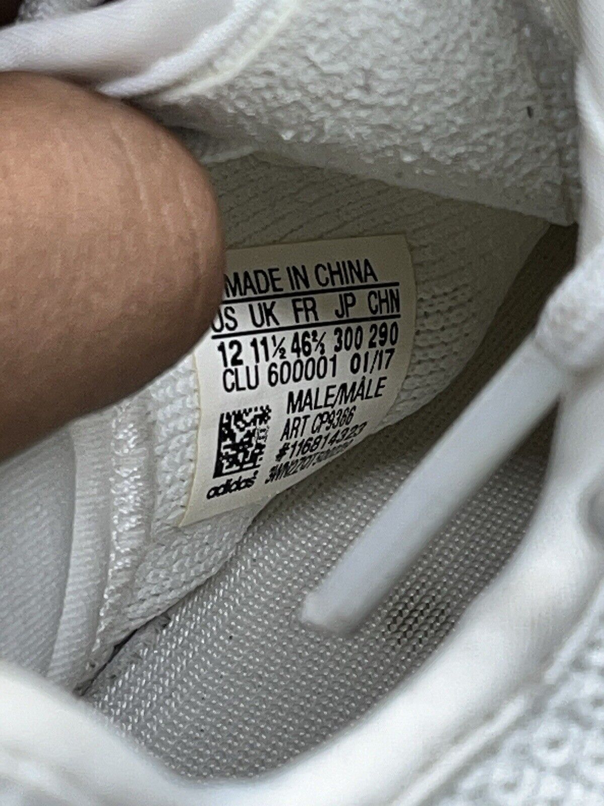 Size 12 - adidas Yeezy Boost 350 V2 Low Cream White / Triple White *492