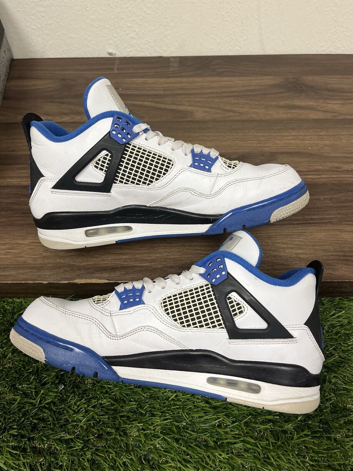 Size 11 - Jordan 4 Retro Mid Motorsports Beater