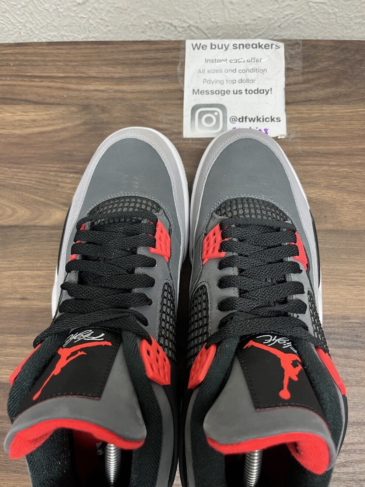 Size 10.5 - Jordan 4 Retro Mid Infrared