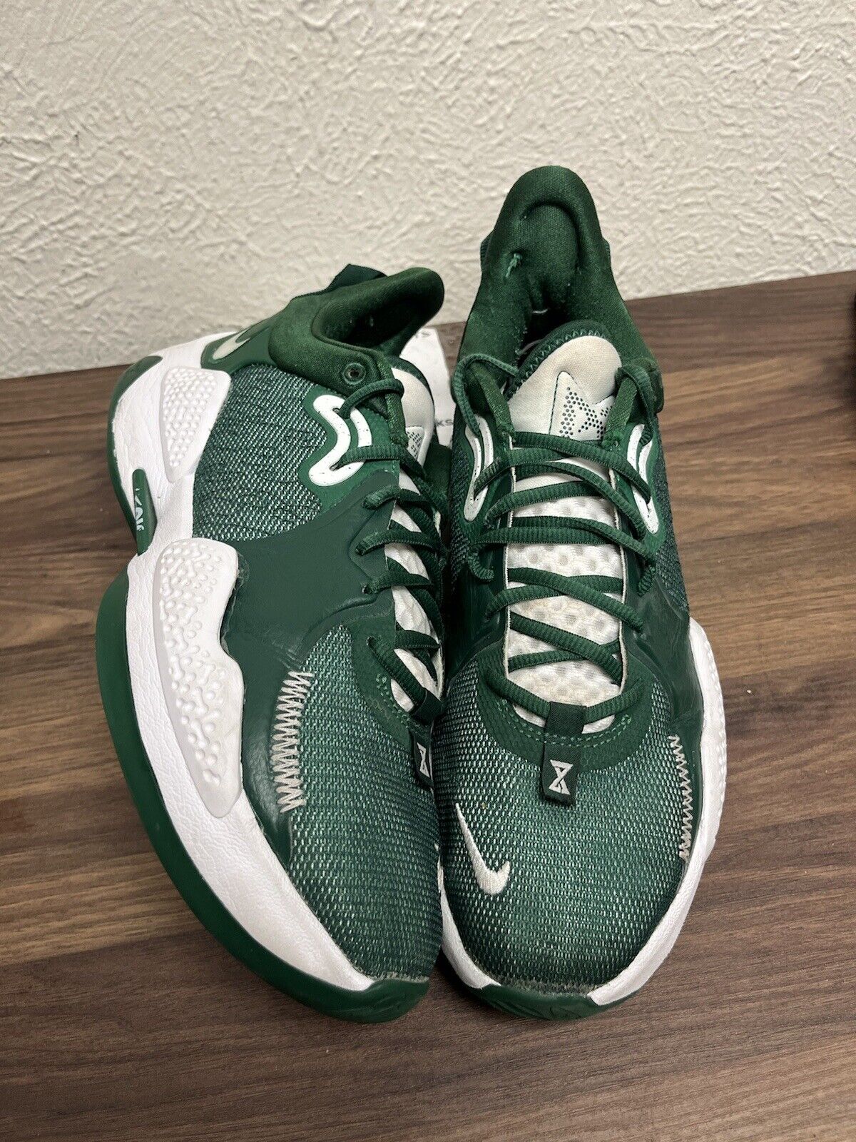 Size 10 - Nike PG 5 TB Gorge Green ( No Insole )