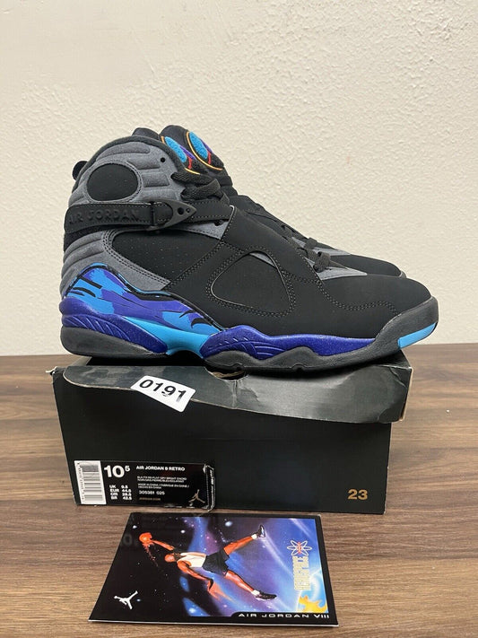 Size 10.5 Air Jordan 8 Retro "AQUA" 2015 A191