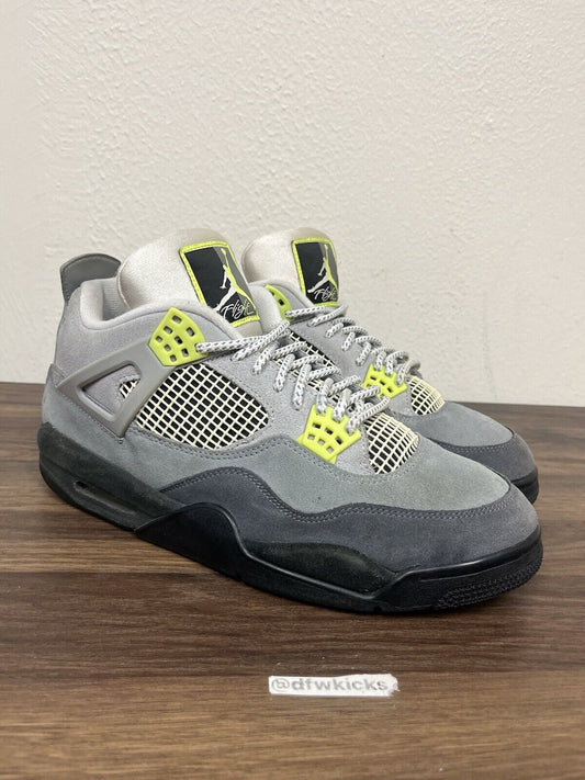 Size 11.5 - Jordan 4 Retro SE Mid Neon 95