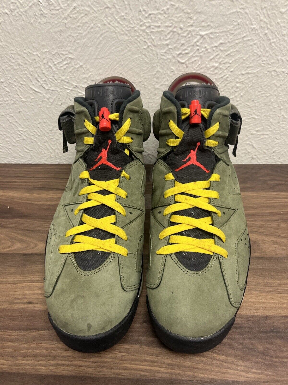 Jordan 6 Travis Scott Olive 2019 Size 13 / OG ALL -