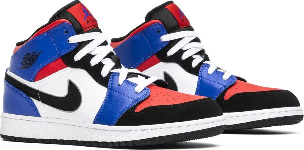 Nike Air Jordan 1 Mid Top 3 Size 4y. 554725-124 royal bred banned