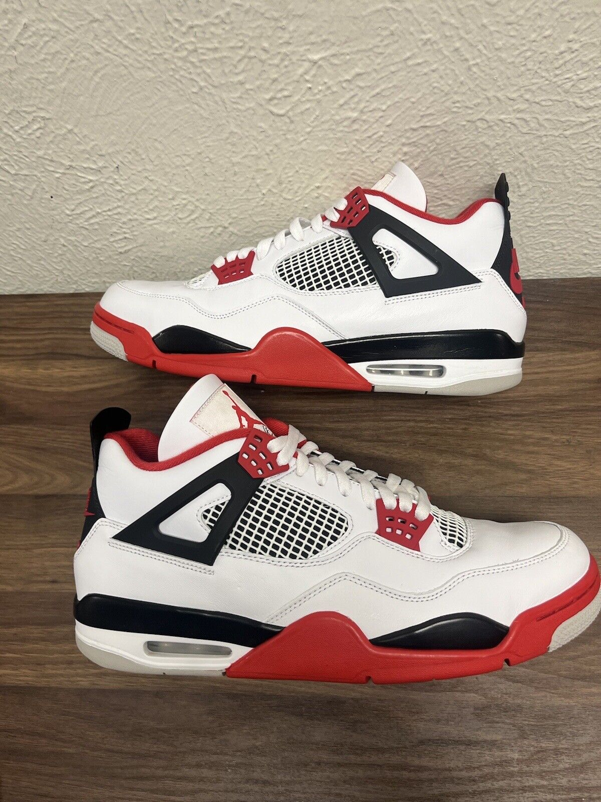 Nike Air Jordan 4 Retro OG Mid Fire Red size 13 DC7770-160 OG IV Clean White