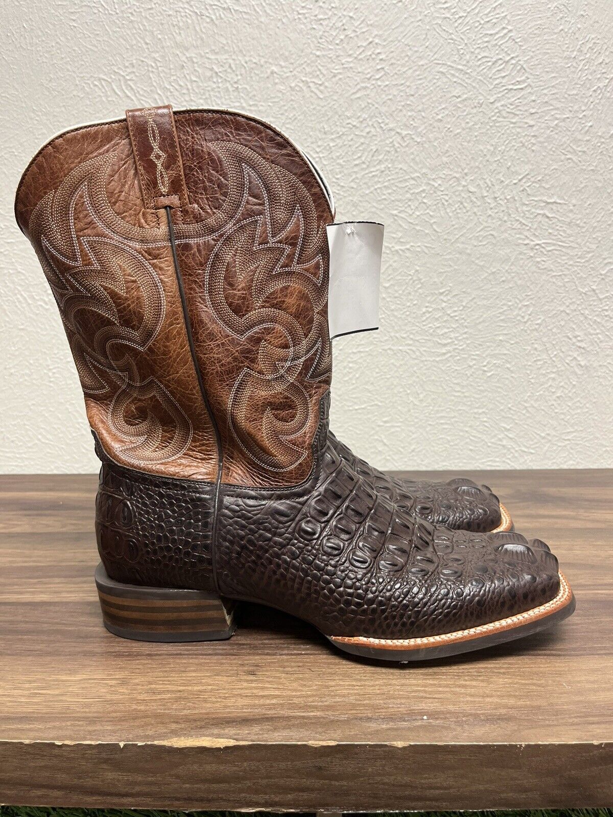 Cavenders  Chocolate Hornback Alligator Print Wide Square Toe Cowboy Boots 13EE