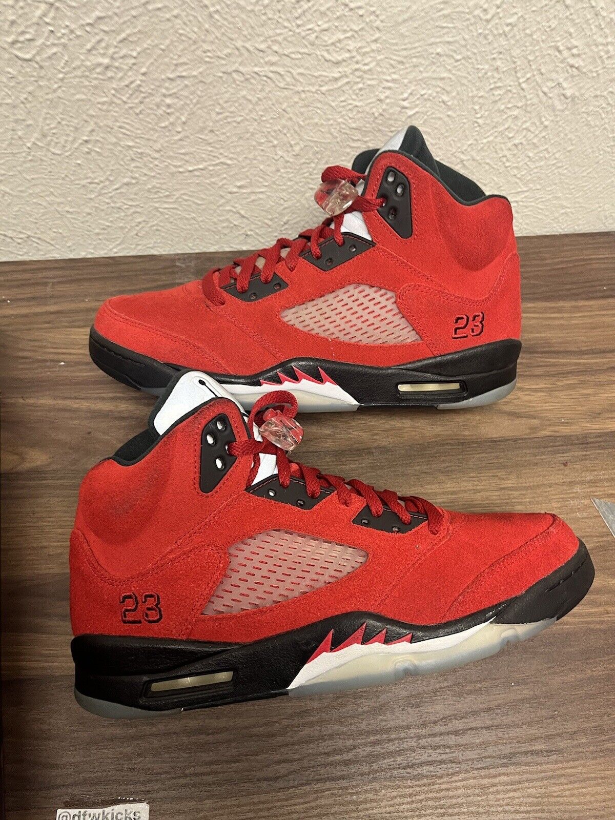 Size 10 - Jordan 5 Retro Mid Raging Bull