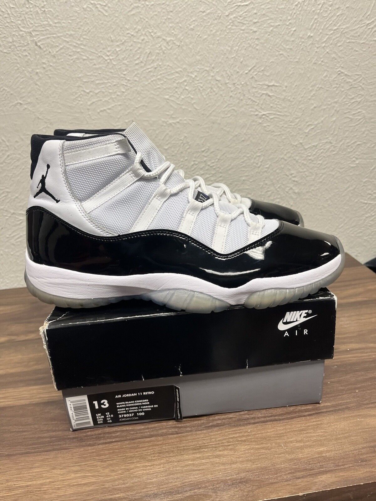 Air Jordan 11 Retro High Concord 2018 Size 13 Used