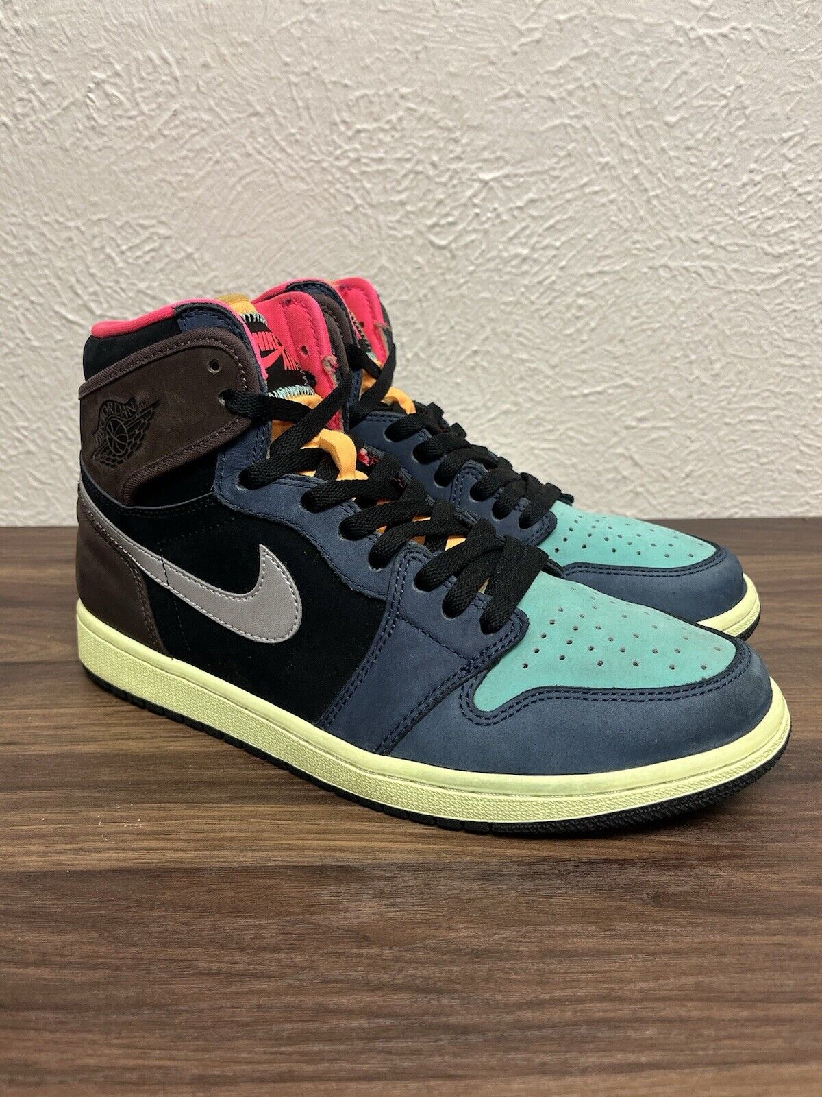 Authentic Nike Jordan 1 Retro High OG “Tokyo Bio Hack” 555088-201 (2020) Size 10