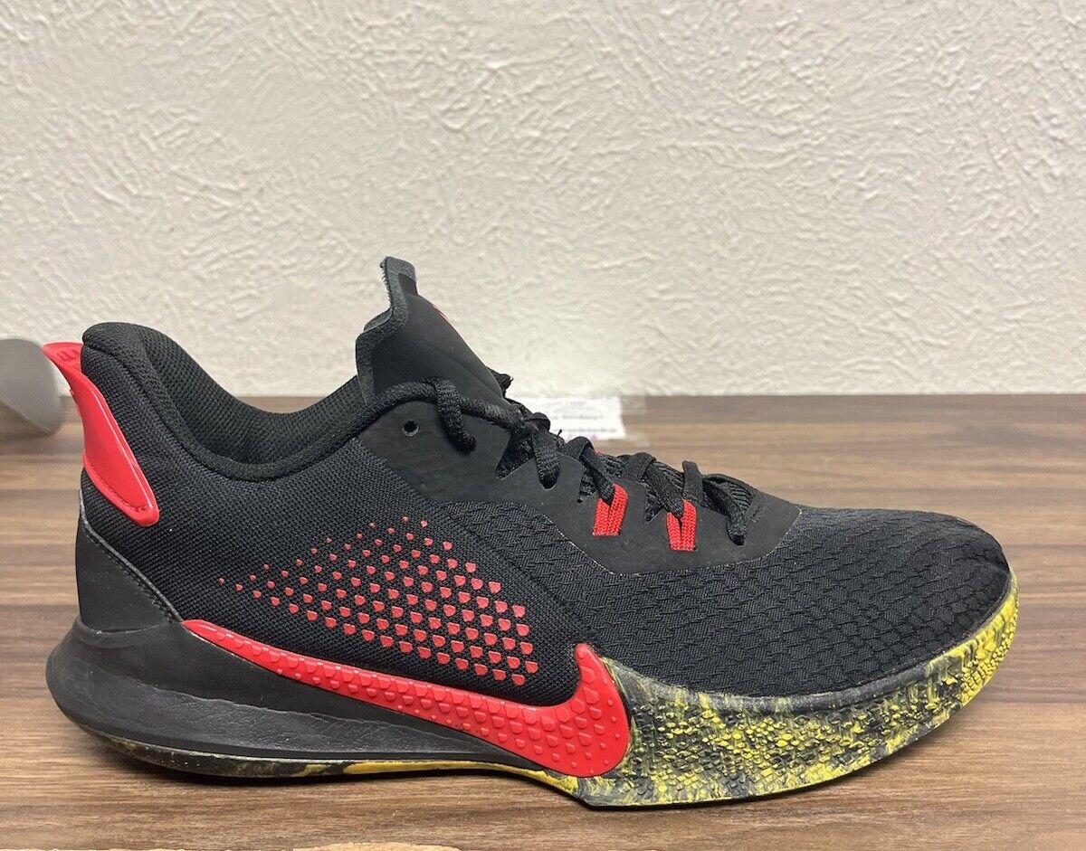 Size 11 - Nike Kobe Mamba Fury Bruce Lee University Red