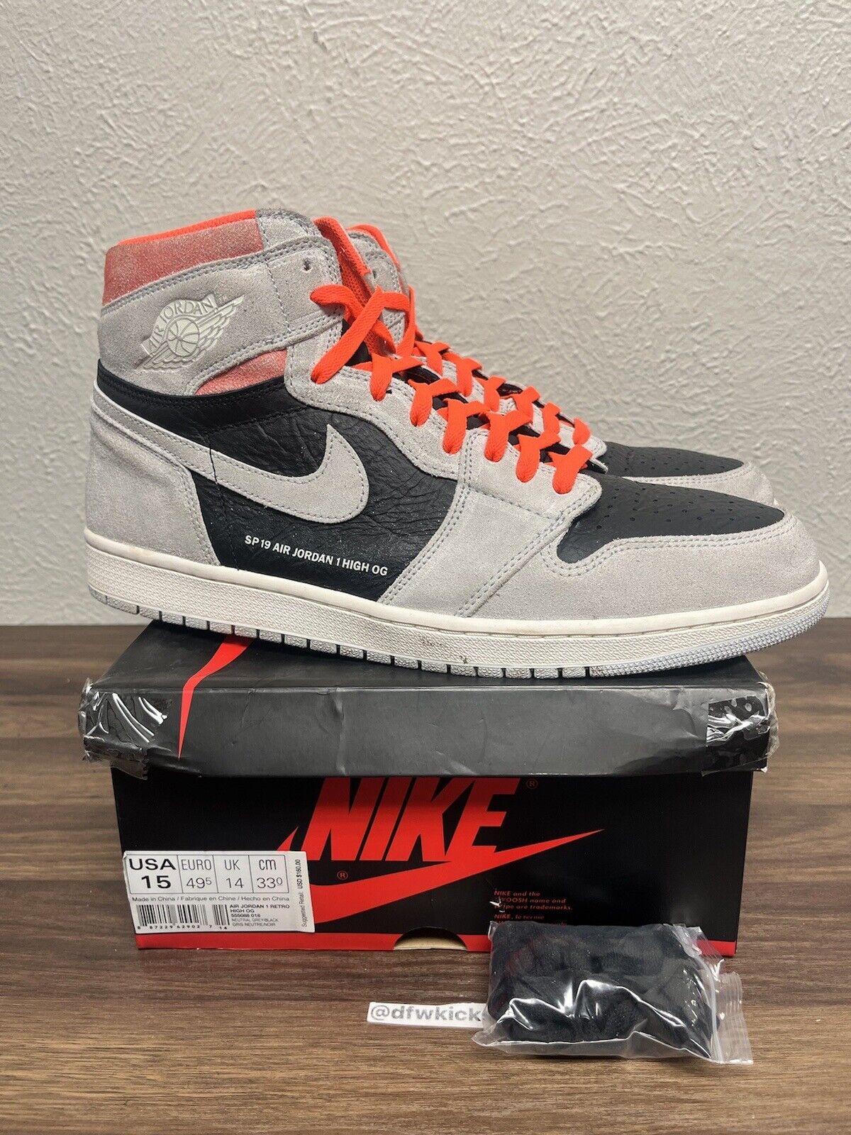 Nike Jordan 1 Retro OG High Neutral Grey Rare Fast Free Shipping