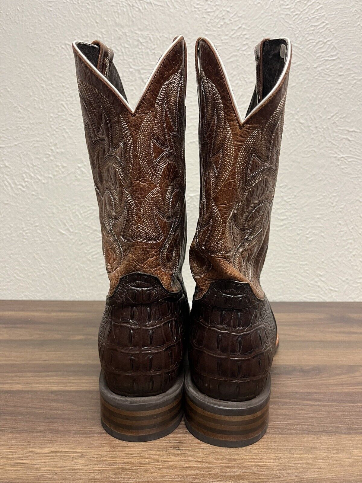 Cavenders  Chocolate Hornback Alligator Print Wide Square Toe Cowboy Boots 13EE