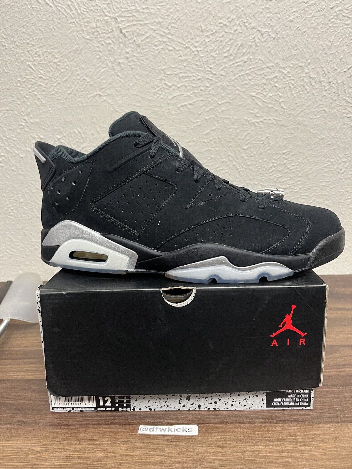 Size 12 - Jordan 6 Retro Low chrome 2015