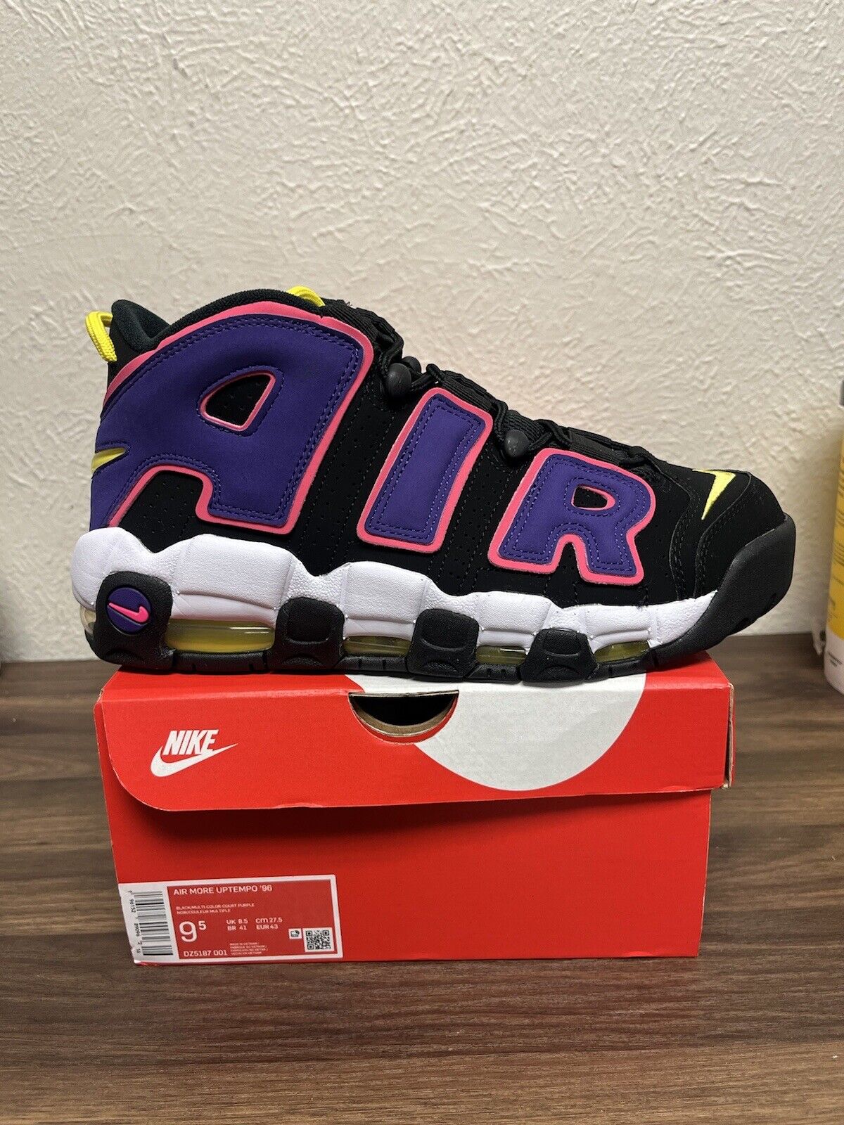 Nike Air Uptempo Sz 9.5 Black/Court Purple-Multi Color Shoes